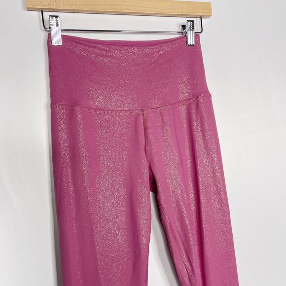 Beyond Yoga Small S Desert Berry Pink Metallic Twinkle High Waisted Midi Legging - Picture 3 of 11